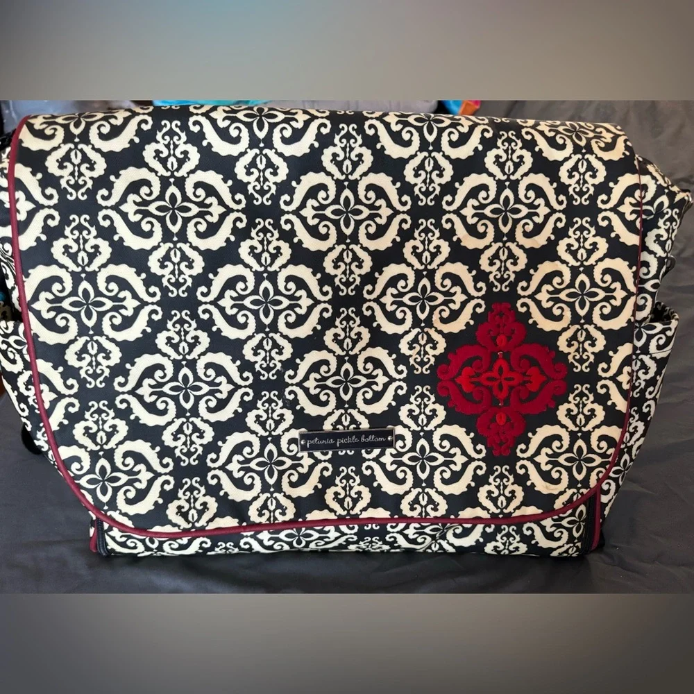 Petunia Pickle Bottom Boxy Baby bag